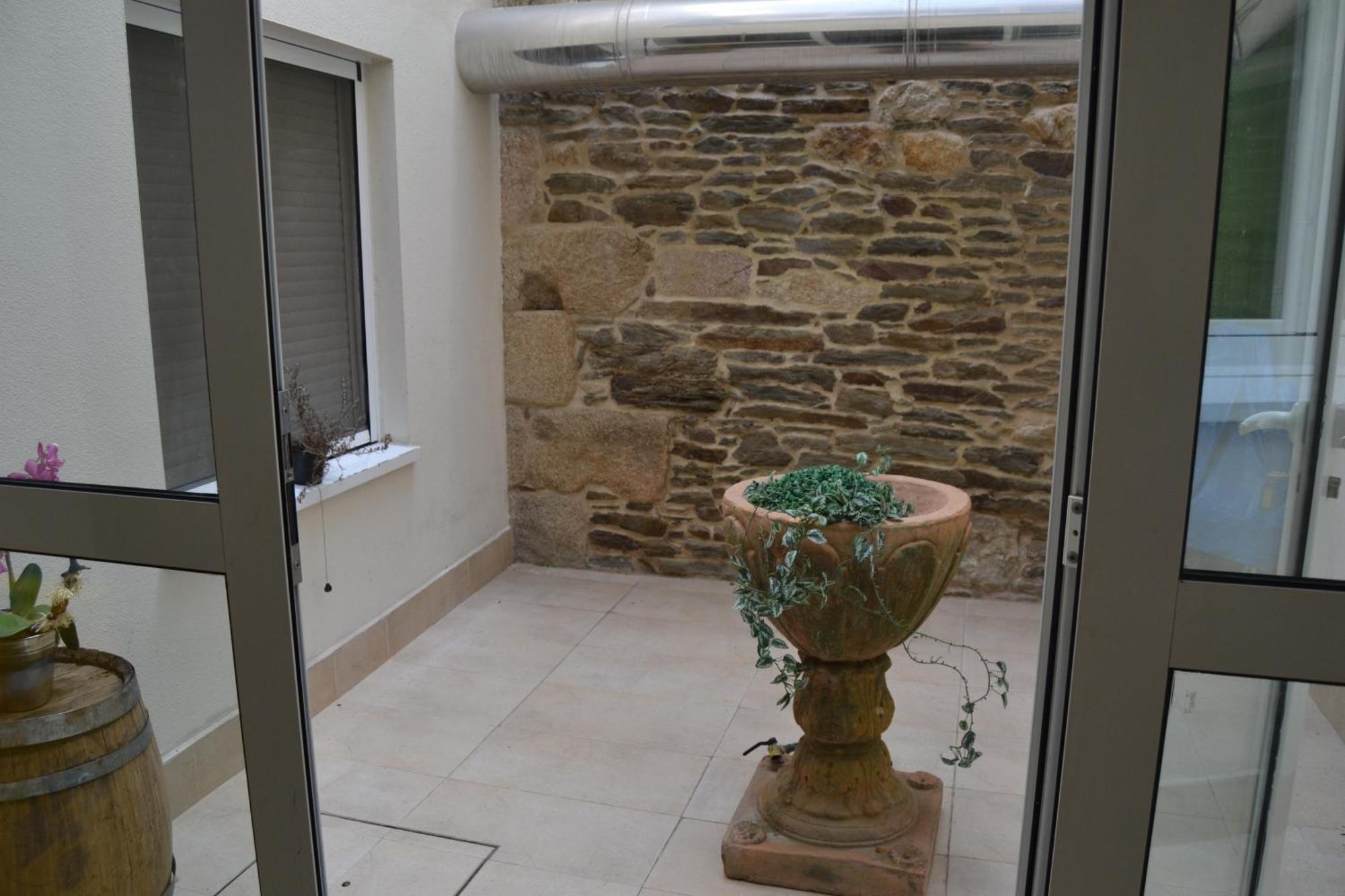 Albergue Internacional Hostel Sarria Exterior photo